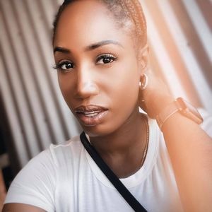 Meet your Posher, Jasmine